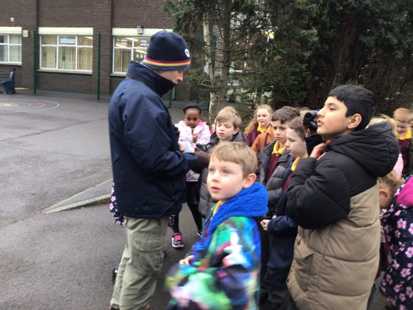 C9A852FC-77D1-49C4-AE7E-6663AEF7E1E8