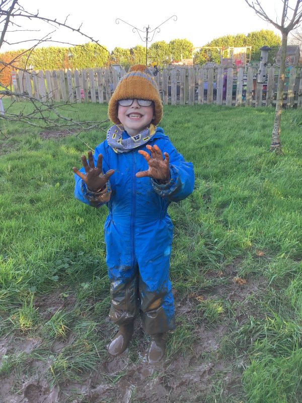 F6CDC278-F1D3-4E95-8A21-8D9947C6F136