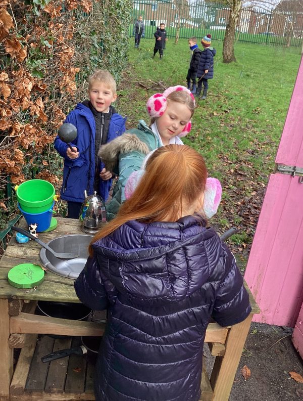 Mud-kitchen